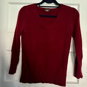 Henri Bendel 100% cashmere sweater